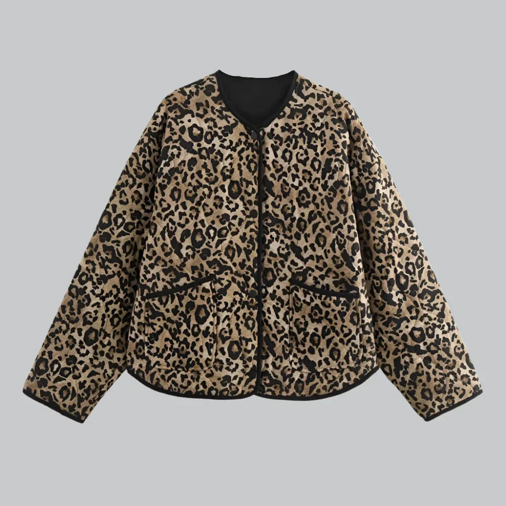 Women's Quilted Jacket - Leopard Print - Button Down - Relaxed Fit - Soft & Warm