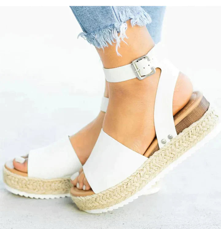 Versatile and supportive orthopedic general Sandals