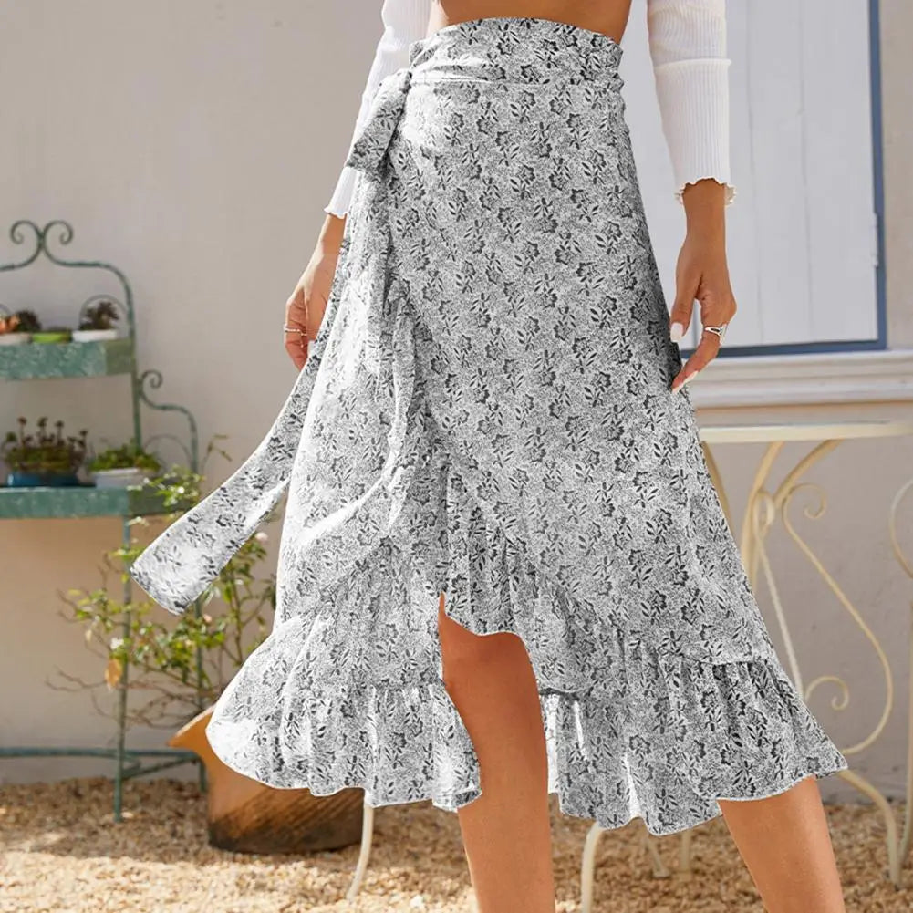 Seraphina - Flowing midi skirt with lace overlay