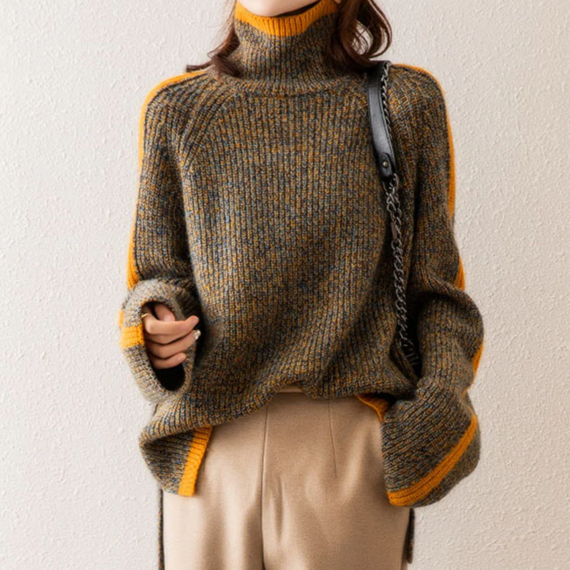 Zoey - Knitted turtleneck sweater