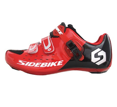 John – cycling shoes with pedal and toe post