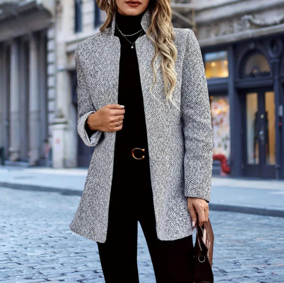 Stylish formal blazer for women