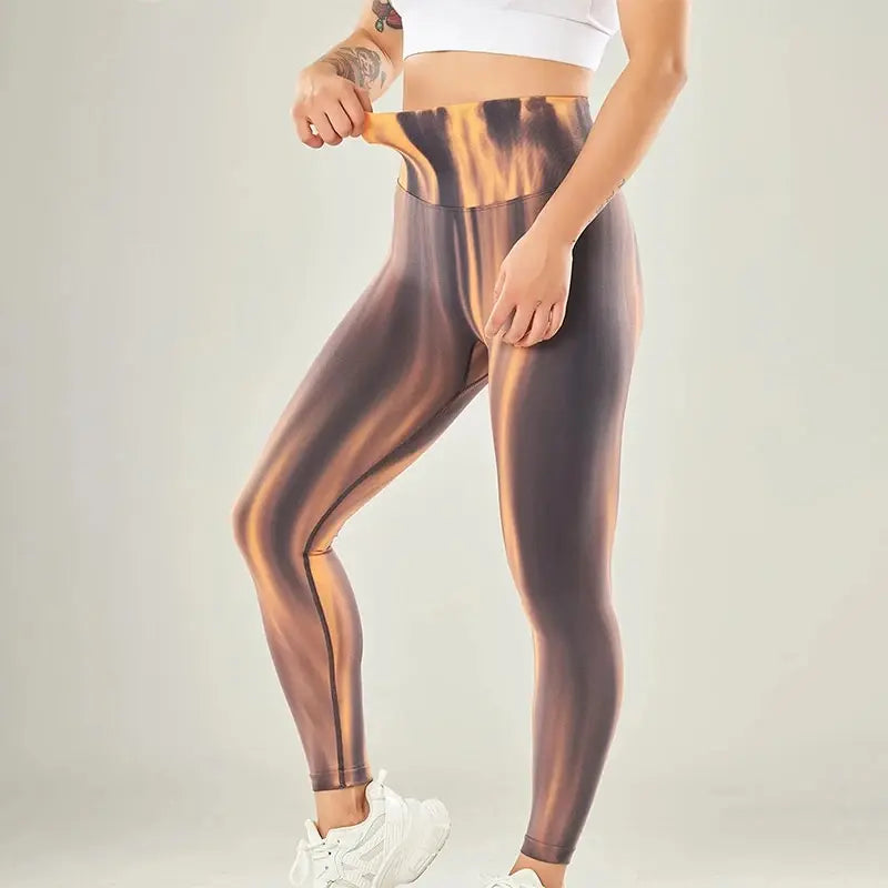 Marina - High-waisted performance leggings with seamless wave pattern