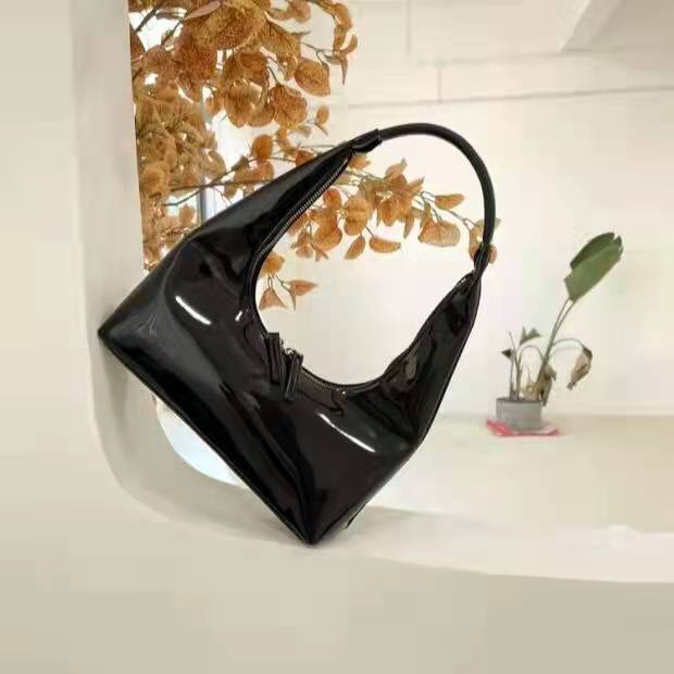 Elegant shell lacquered handbag - New stylish arm bag in half-moon design