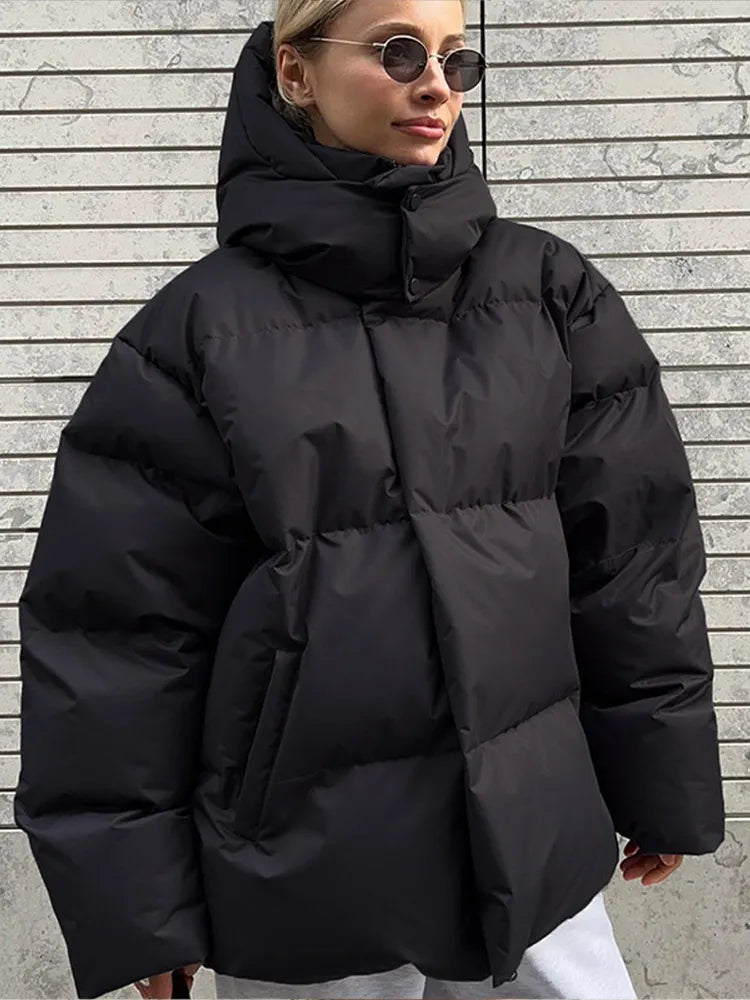 Stella - Stylish oversized hood