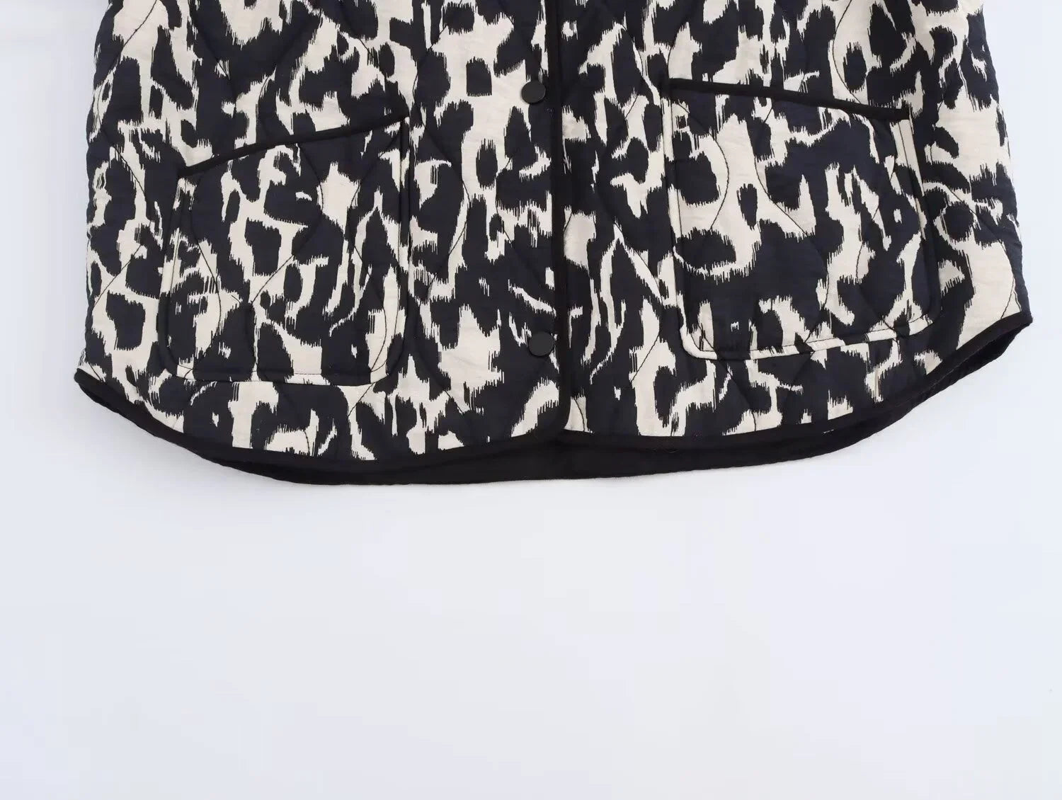 Women's Oversized Leopard Print Long Sleeve Jacket with Buttons