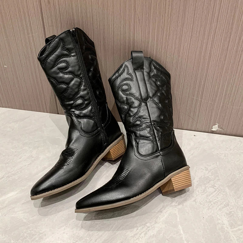 Ladies boots in Zapatos style - retro western cowboy boots with side zip