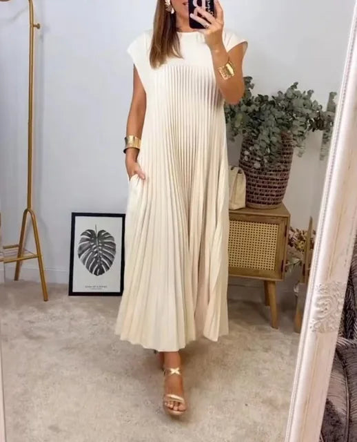 Sleeveless dress