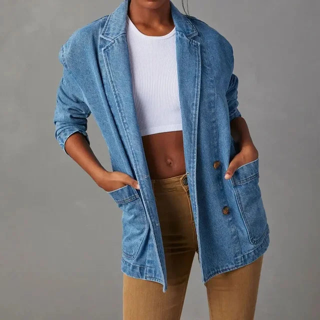 Joan - denim blazer with button pockets and loose fit