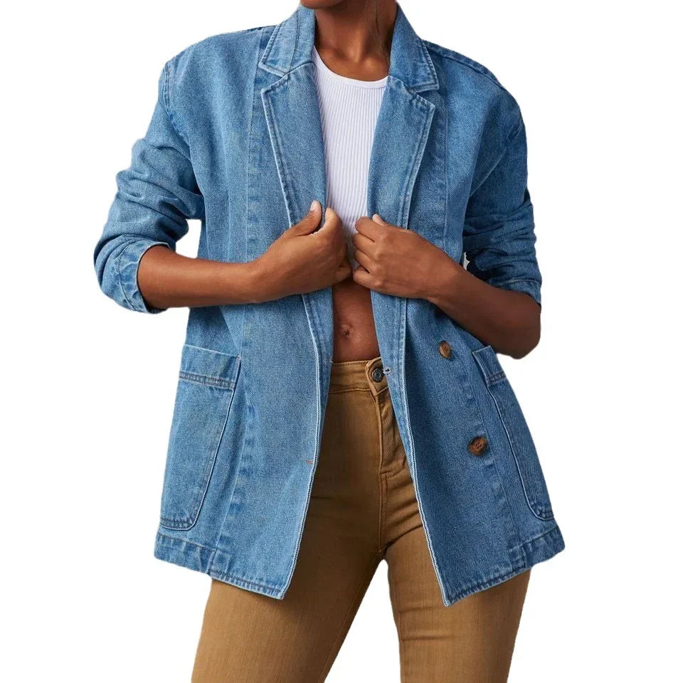 Joan - denim blazer with button pockets and loose fit