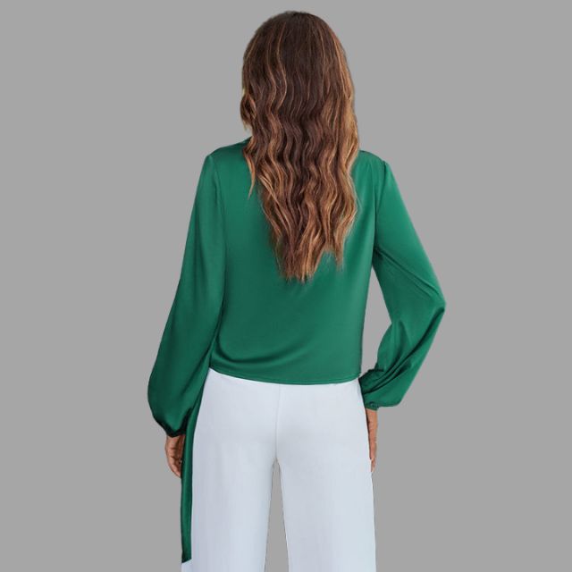 Rienna - Wrap blouse with V-neckline