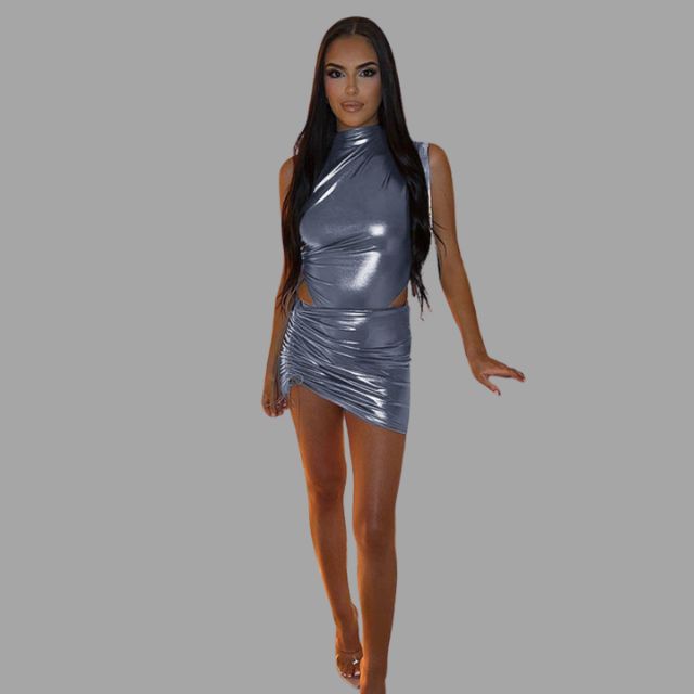 Valeria - Metallic set comprising a sleeveless top and skirt with cut-out details