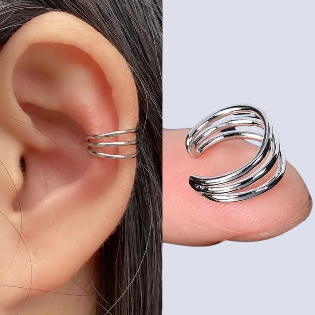 Lara - Spiral ear cuff with shiny surface