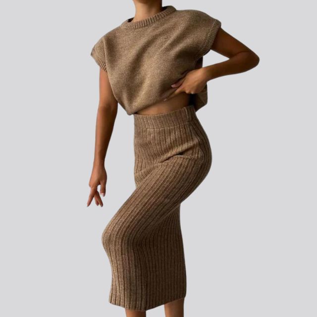 Shienna - Sleeveless knit top and matching ribbed midi skirt set