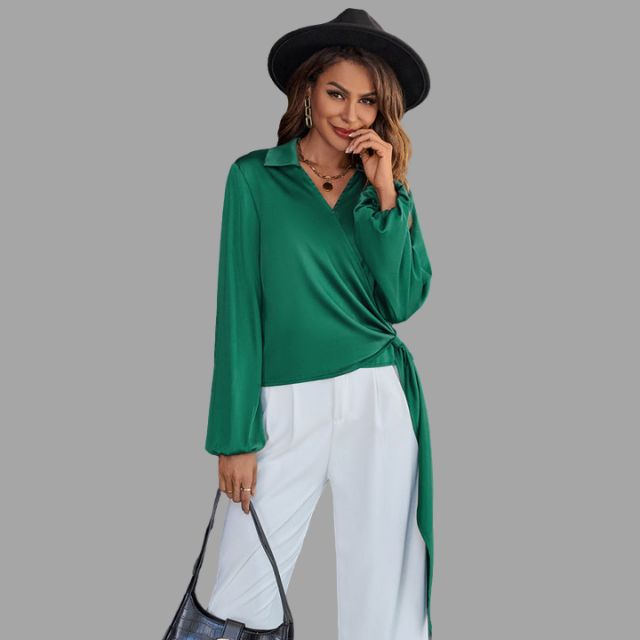 Rienna - Wrap blouse with V-neckline