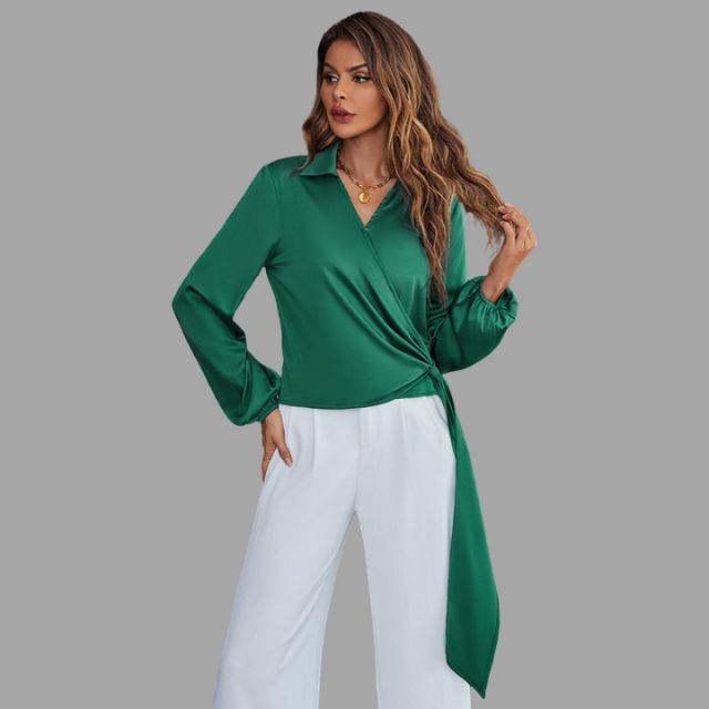 Rienna - Wrap blouse with V-neckline