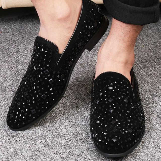 Valentino - Elegant Loafers With Detail