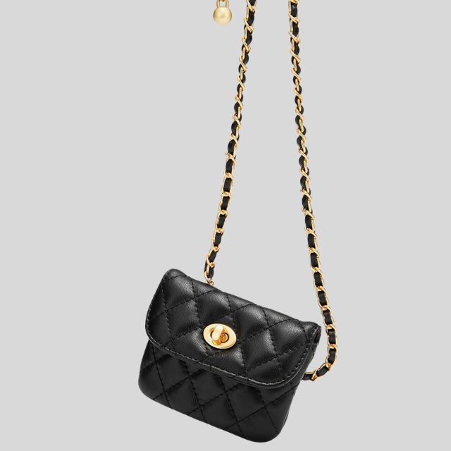 Chloe - Quilted mini shoulder bag with chain strap