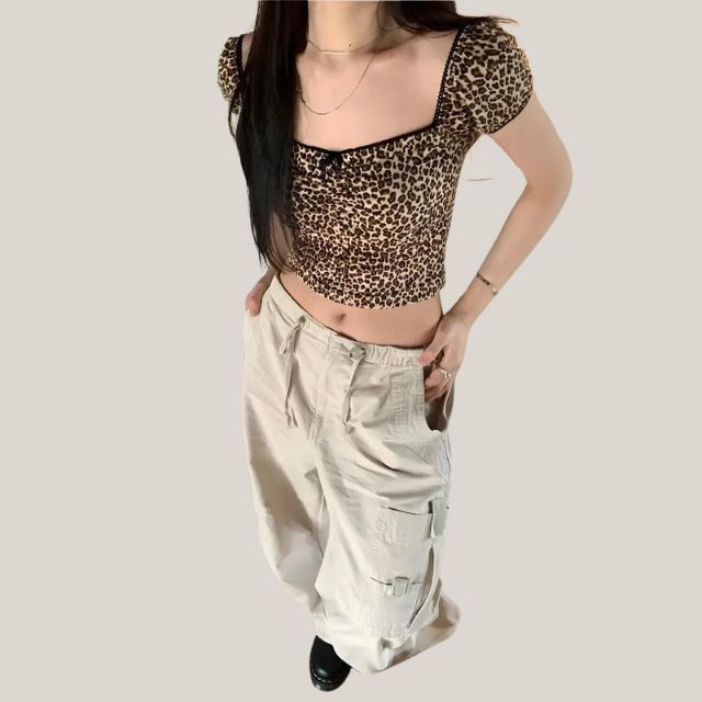 Zara - Leopard print crop top with vintage flair