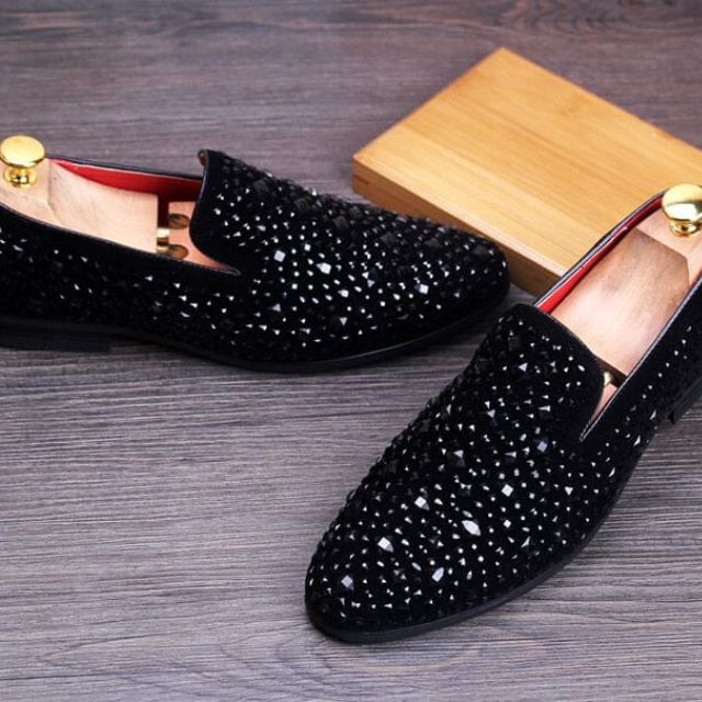 Valentino - Elegant Loafers With Detail