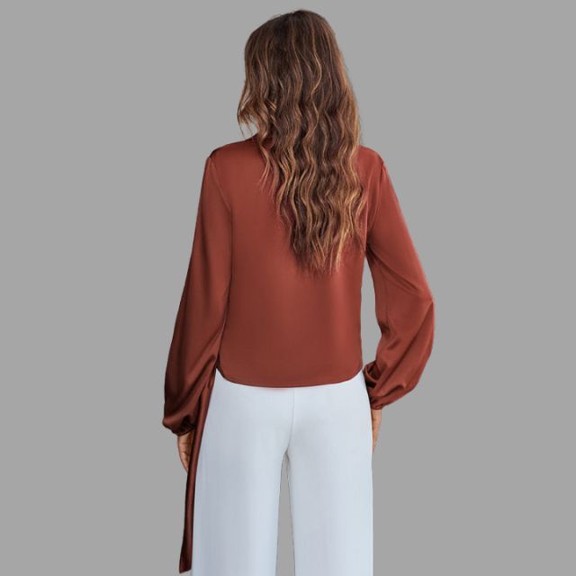 Rienna - Wrap blouse with V-neckline