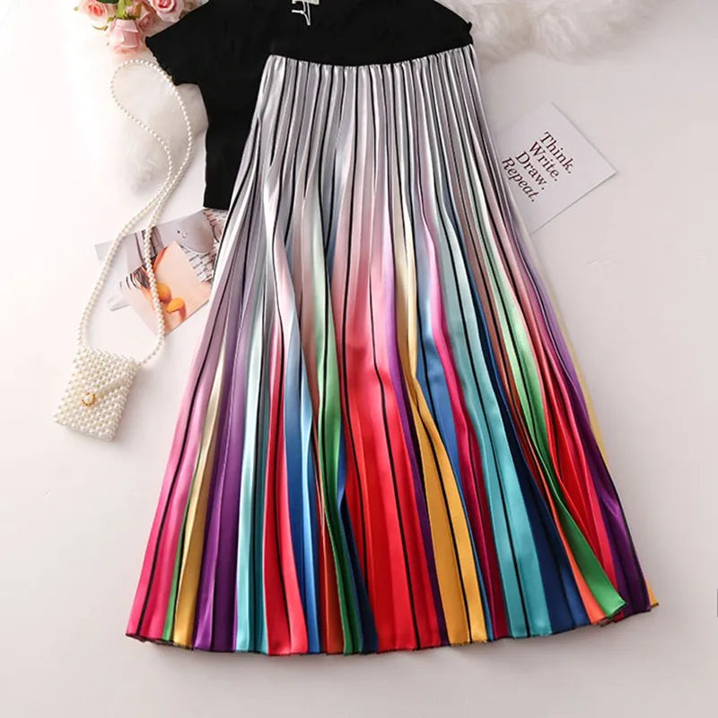 Skirt with colour gradient and pleats