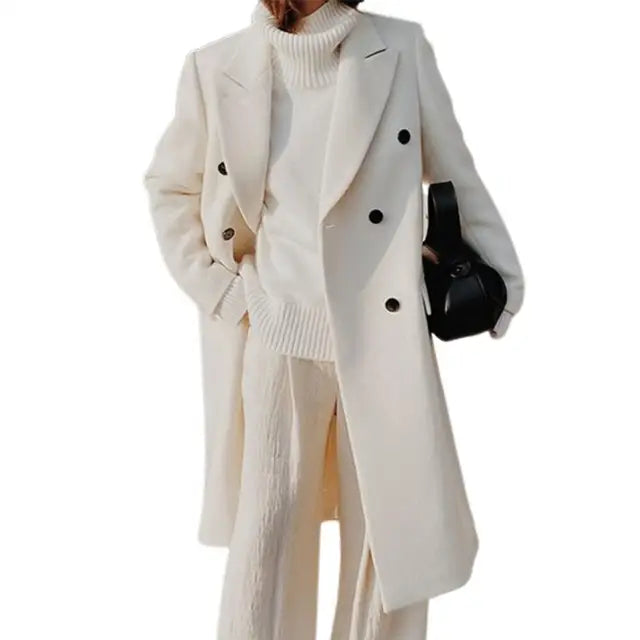 Elegant woollen coat for women