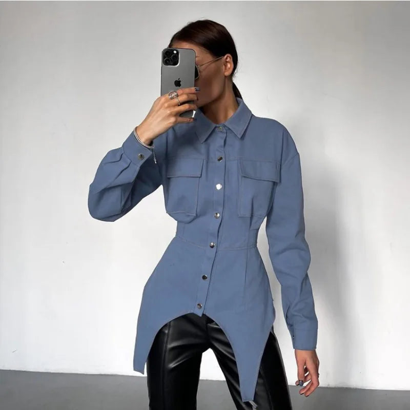 Victoria - Structured shirt with button placket