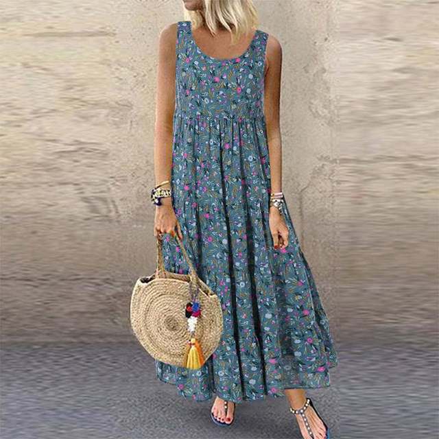 Dress with floral pattern