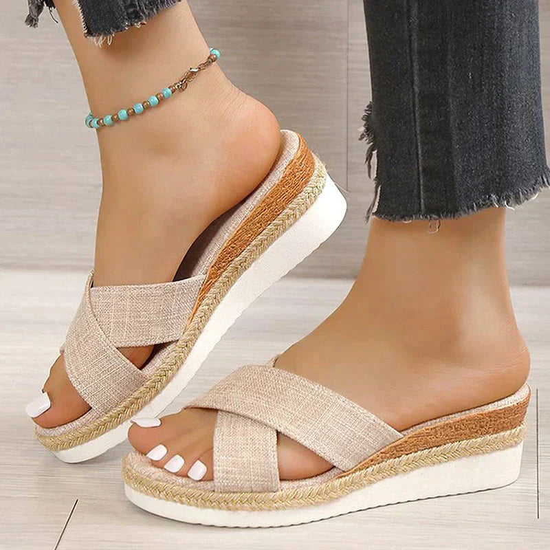 Modern and supportive orthopedic general Sandals
