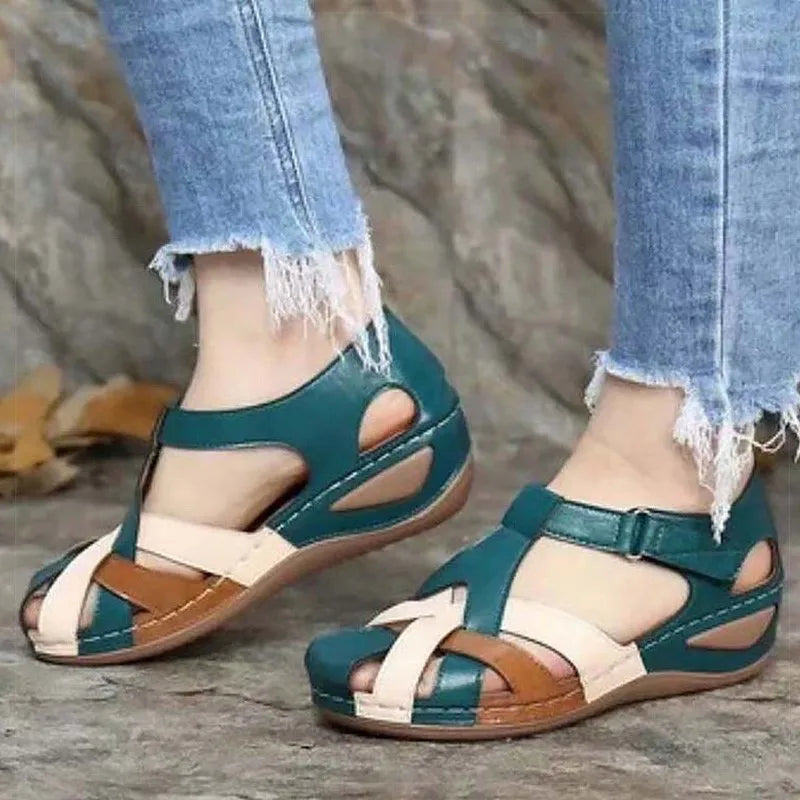 Summer sandals with a low heel