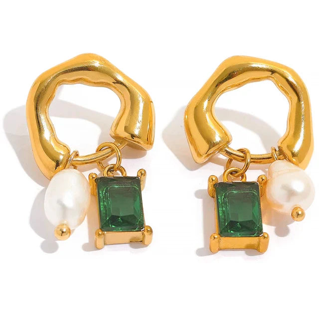 Catalina - Geometric emerald earrings with pearl detail