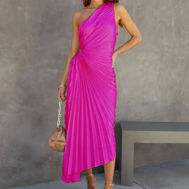 Talia - Irregularly pleated dress