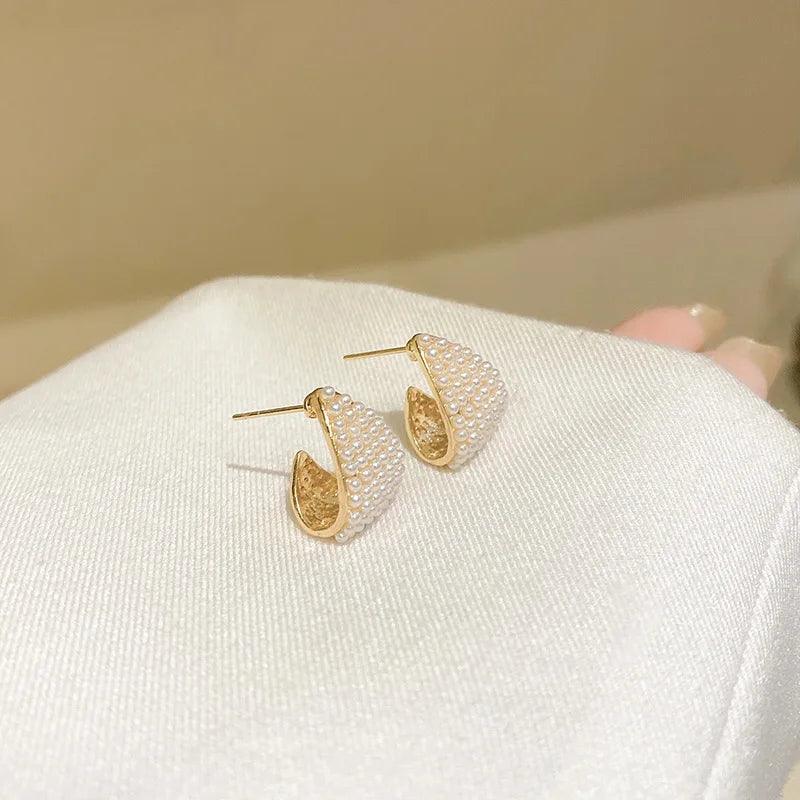 Aurelia - Chic earrings with pearl embellishment