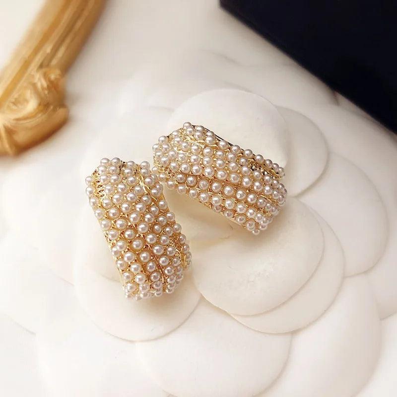 Aurelia - Chic earrings with pearl embellishment