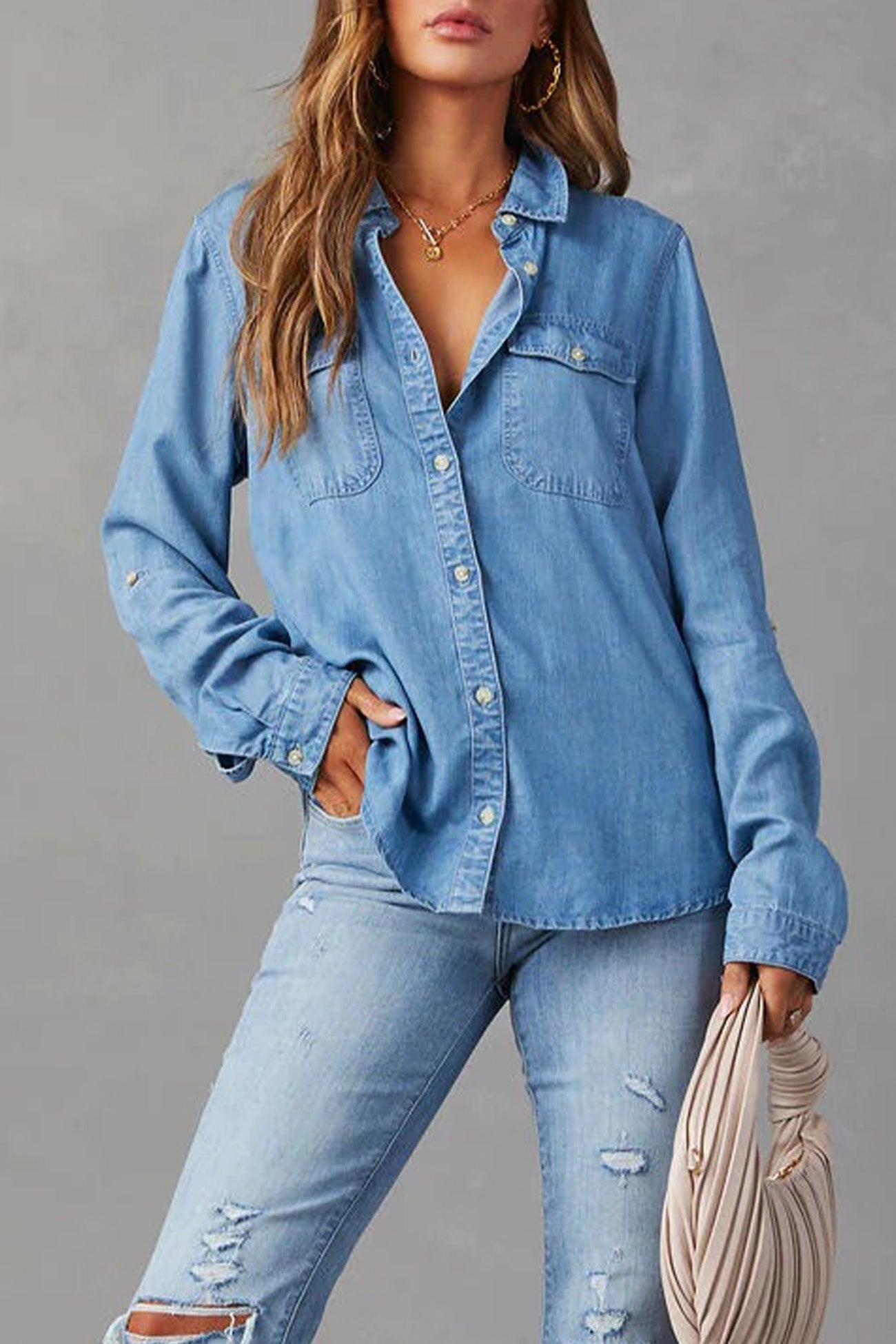 Women's Denim Button-Up Blouse - Long Sleeve - Relaxed Fit - Chest Pockets