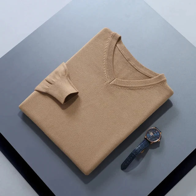 Rico - Solid jumper with V-neck