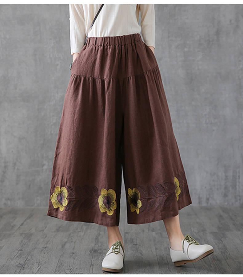 Stylish retro hemp trousers with floral embroidery