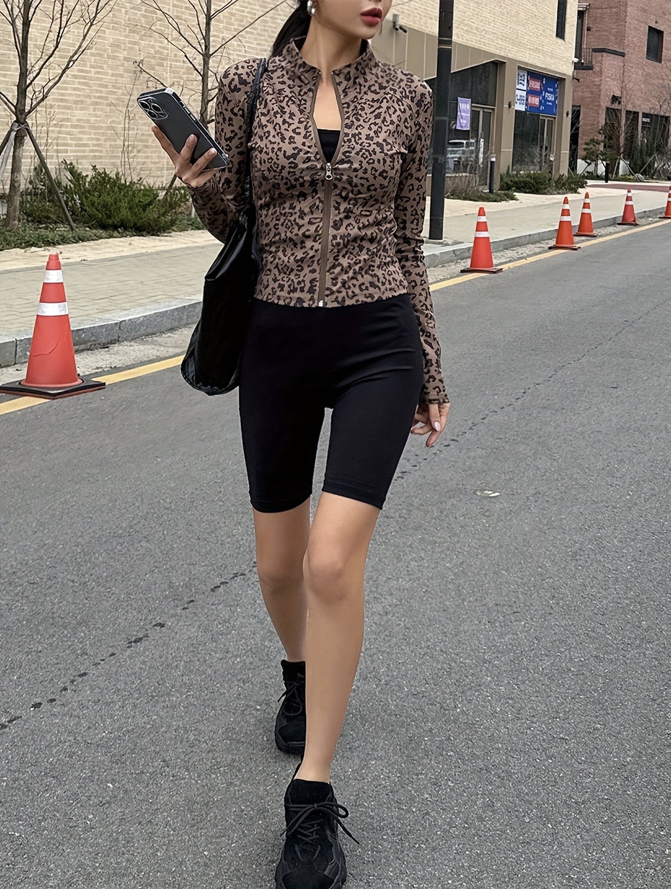 Slim-fit zipper top jacket for women