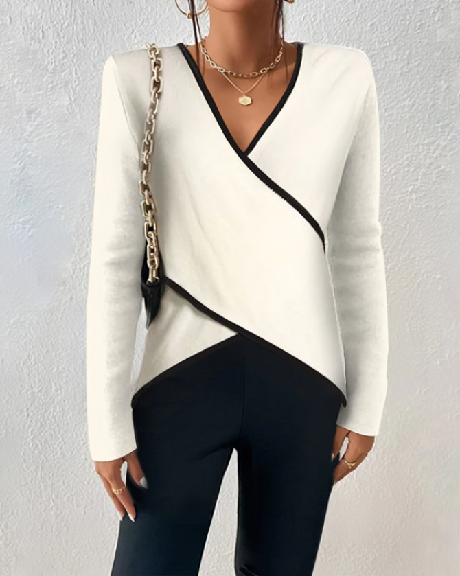 V-neck Elegant and stylish long-sleeved sweater for women