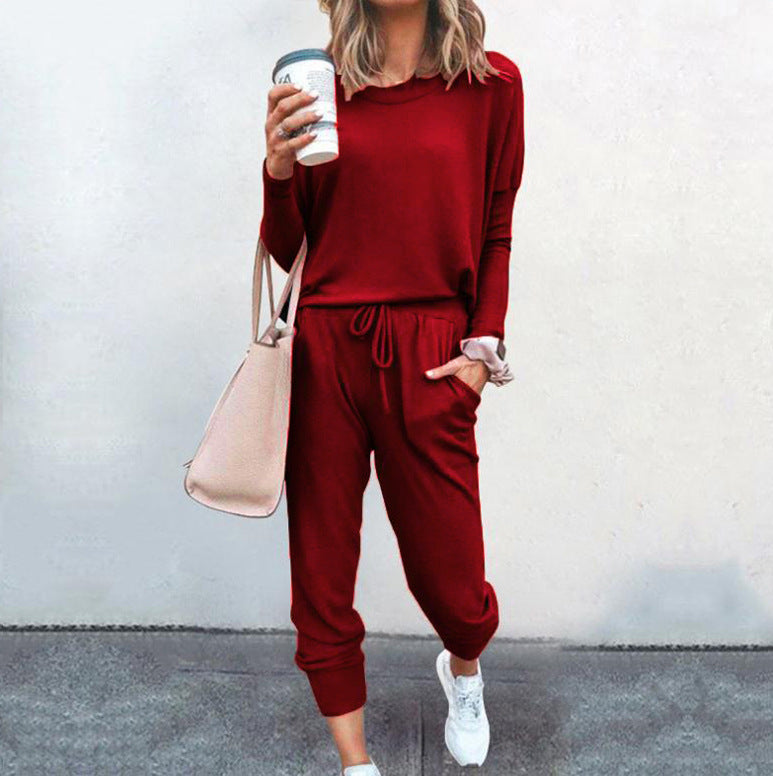 Trendy loose, comfortable, breathable tracksuit