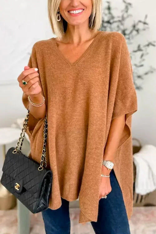 Tiffani - Sweater with irregular hem and V-neckline