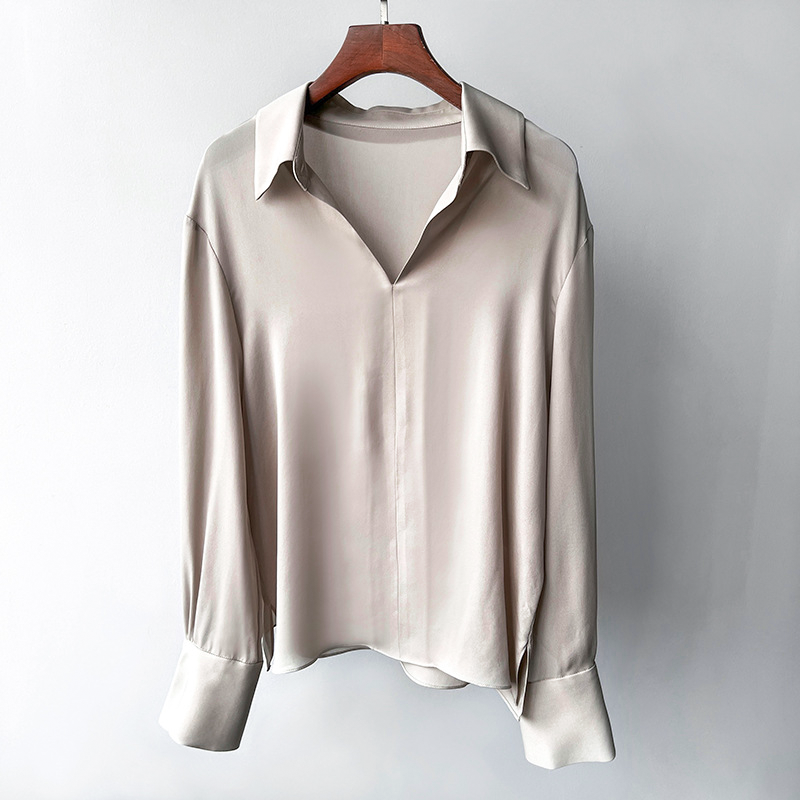 Serafina - Elegant silk blouse