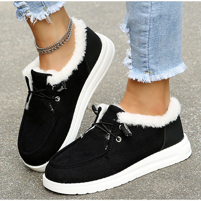 Elegant winter sneakers with fur lining