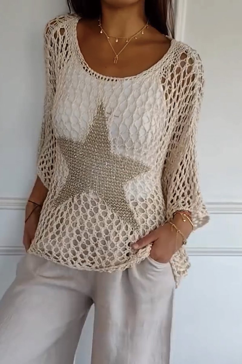 Jente - Elegant Knitted Sweater With Star