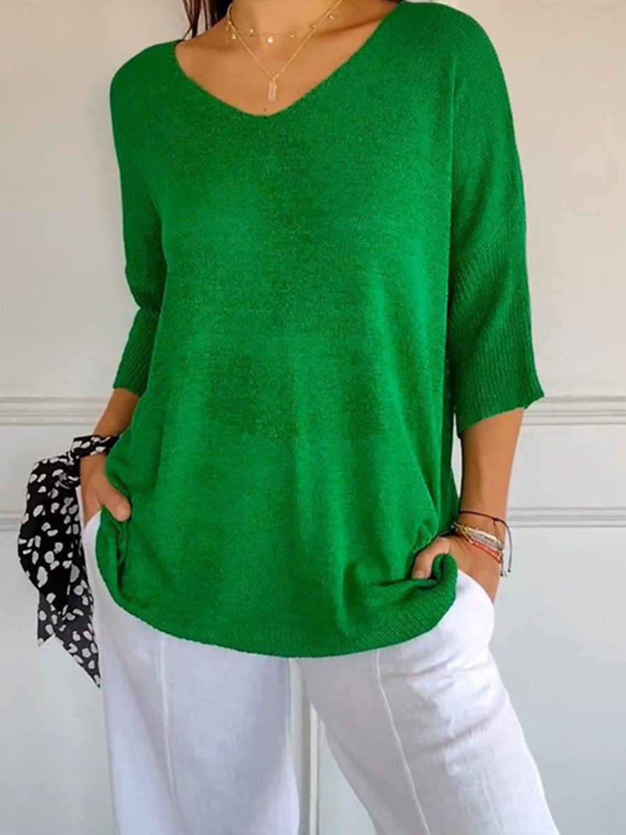 Women's Solid Color Knitted 3/4 Sleeve V-neck Top