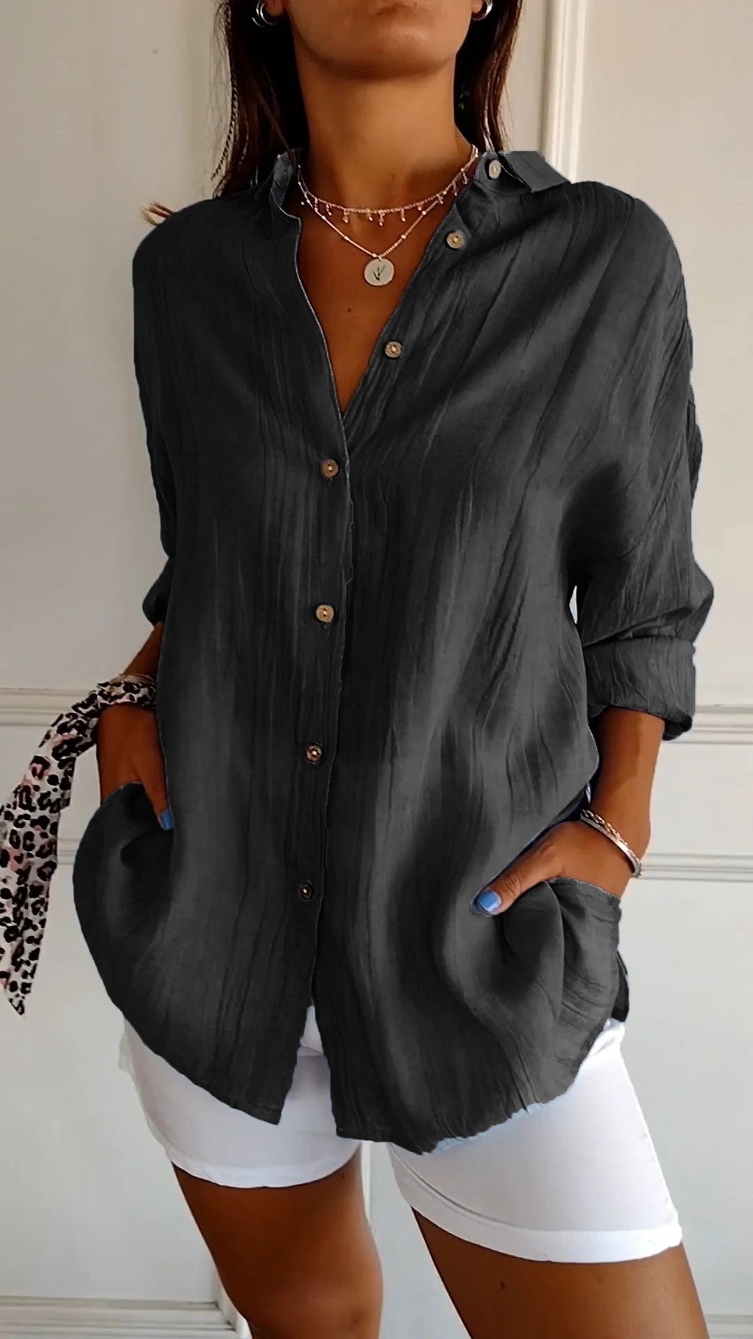 Saskia - Elegant Shirt