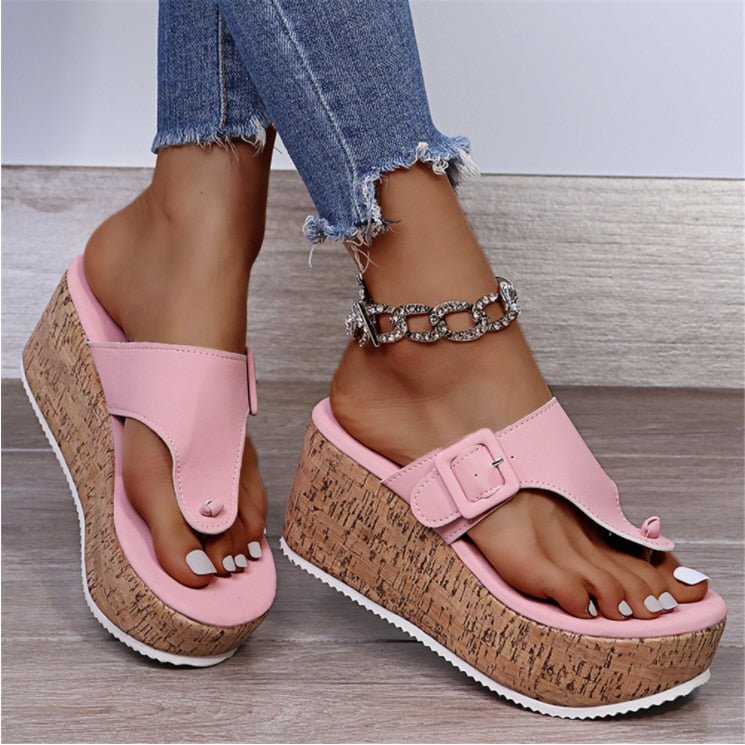 Toe sandals with cork heel