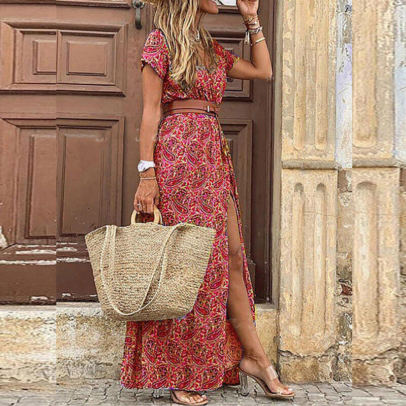 Lillian - V-neck maxi dress with short floral pattern