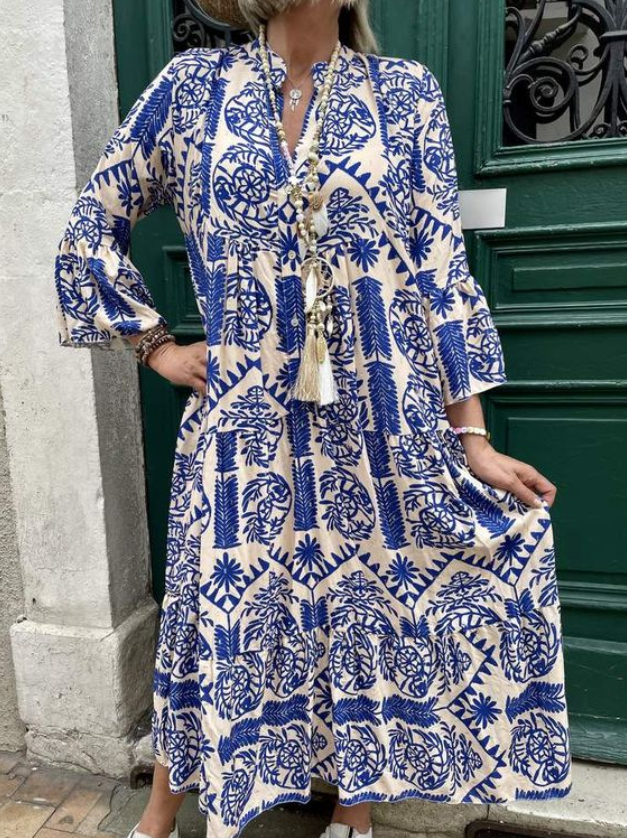 Valencia - Maxi dress with paisley print and long sleeves with button placket